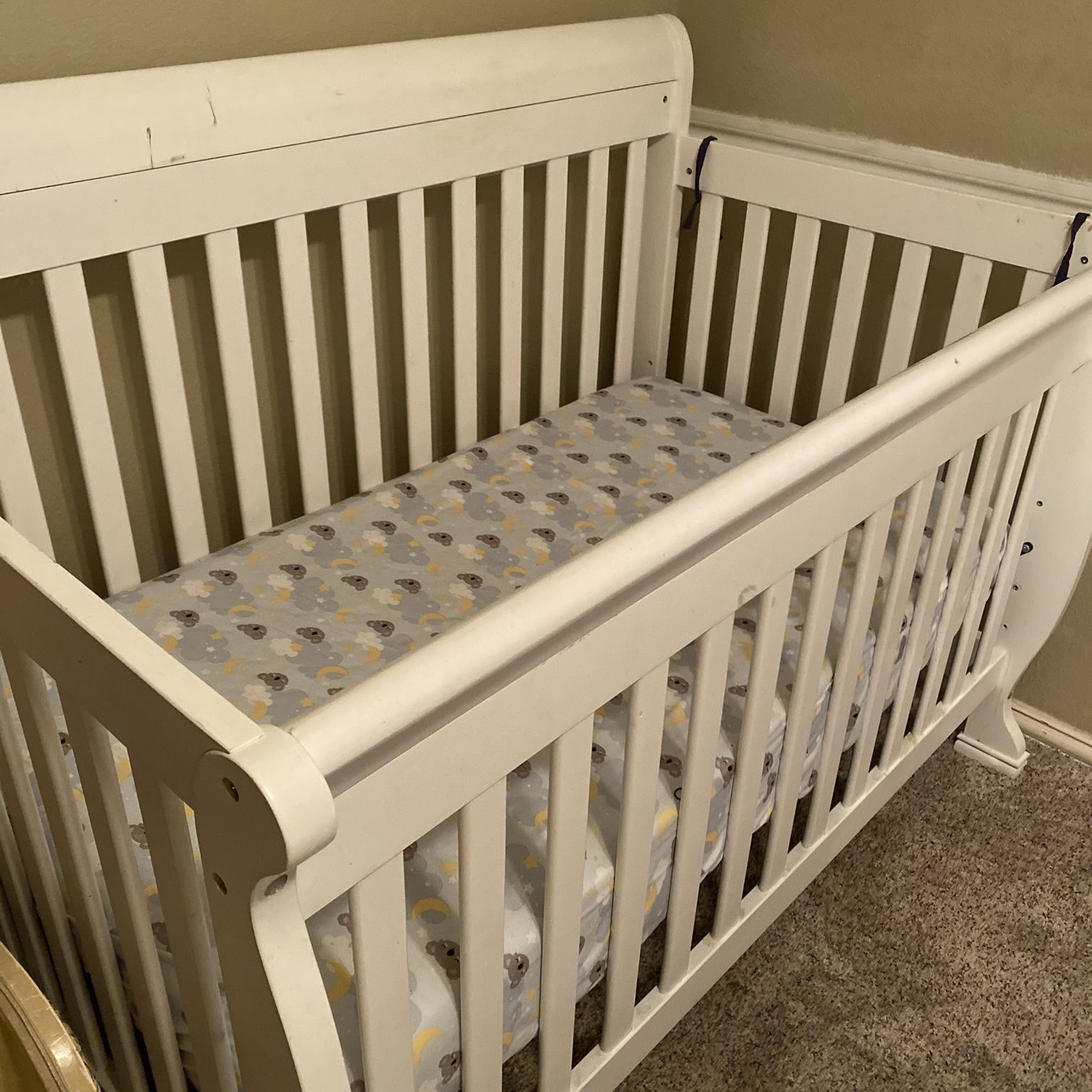 White Baby 3 Into 1 Crib Daybed Regular Bed