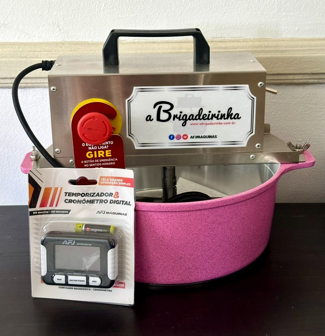 Electric mixer for sweet and savory doughs.