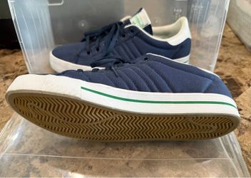 Adidas - Blue - Size: 9.5