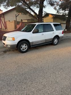 2003 ford expedition Xlt