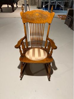 Oak rocking chair