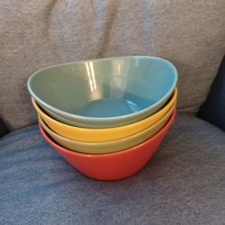 Serving Bowls.  Cereal Bowls Or Soup Bowls. 