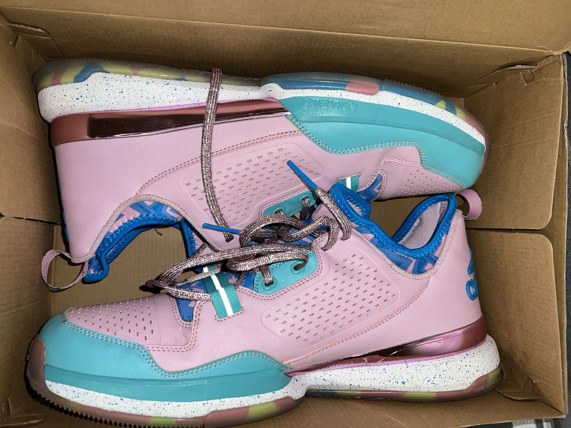 Damian Lillard Basketball Shoes