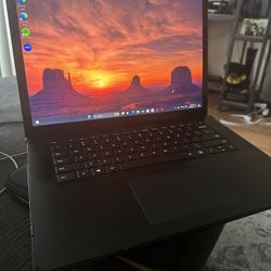Surface Laptop 4 - 15’’ Screen