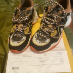 FENDI LADY SNEAKER