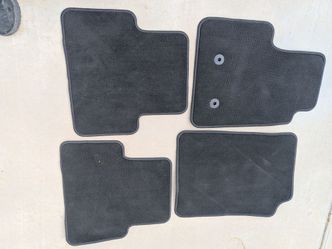 GMC Canyon Chevy Colorado OEM floor mats.