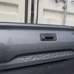 2019 Toyota Tailgate