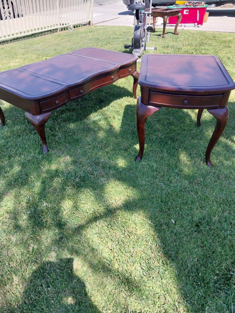 Coffe Table & 2 End Tables