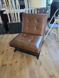 Ashley Sidewinder Accent Chair