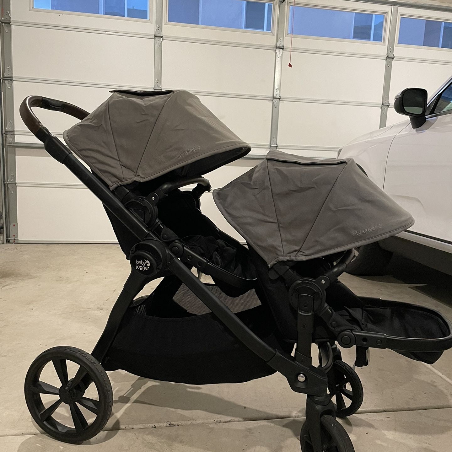 uppababy g luxe pushchair UPPAbaby G-Luxe Stroller main image 1