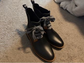 Black Bernardo Rainboots, Size 8 in Women’s