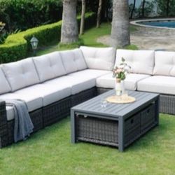 brand new patio sectional set in box 