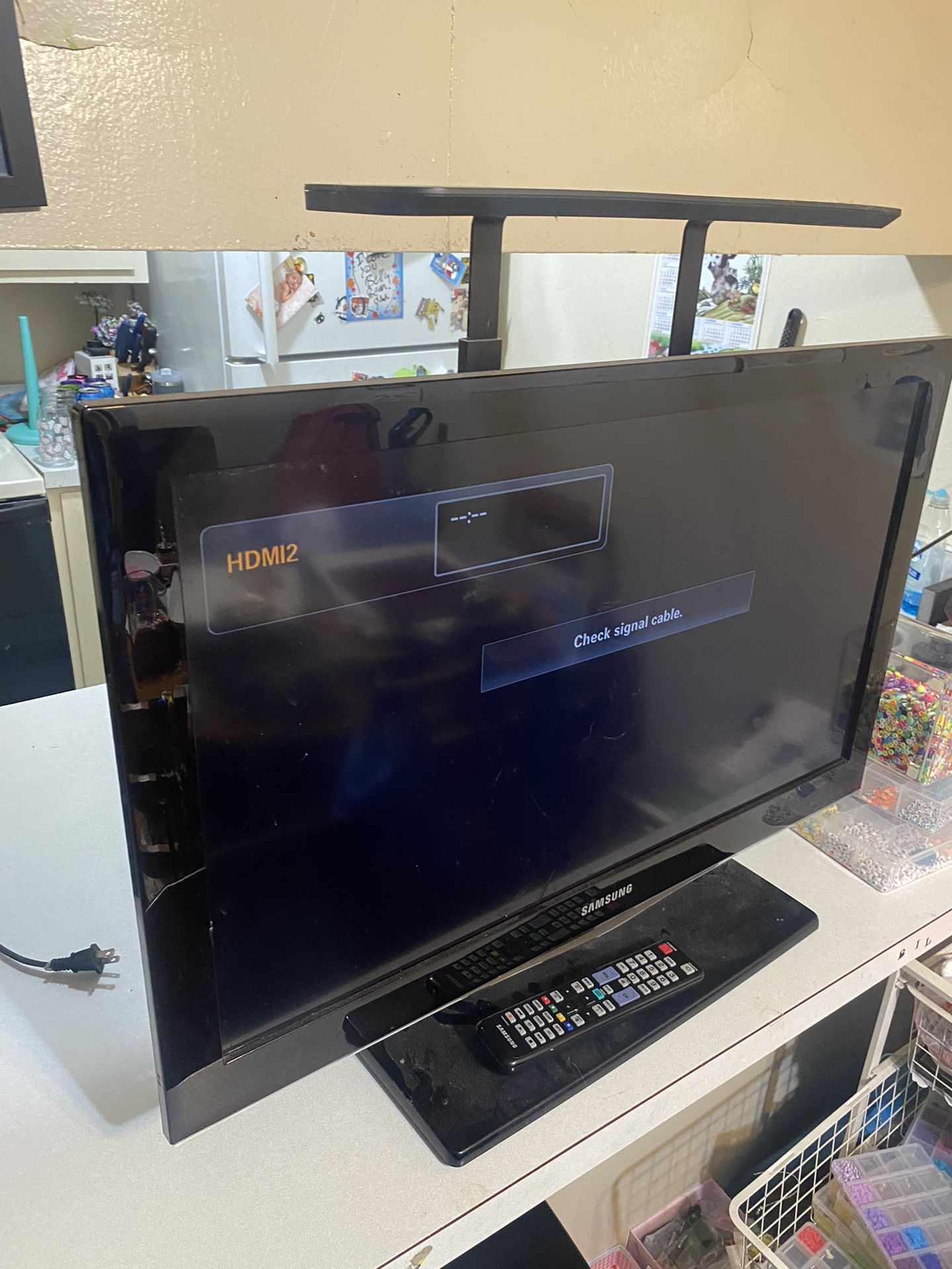 Samsung 32” Flatscreen $40