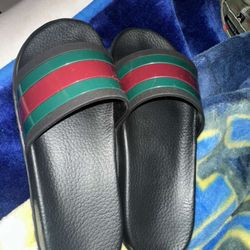 gucci slides