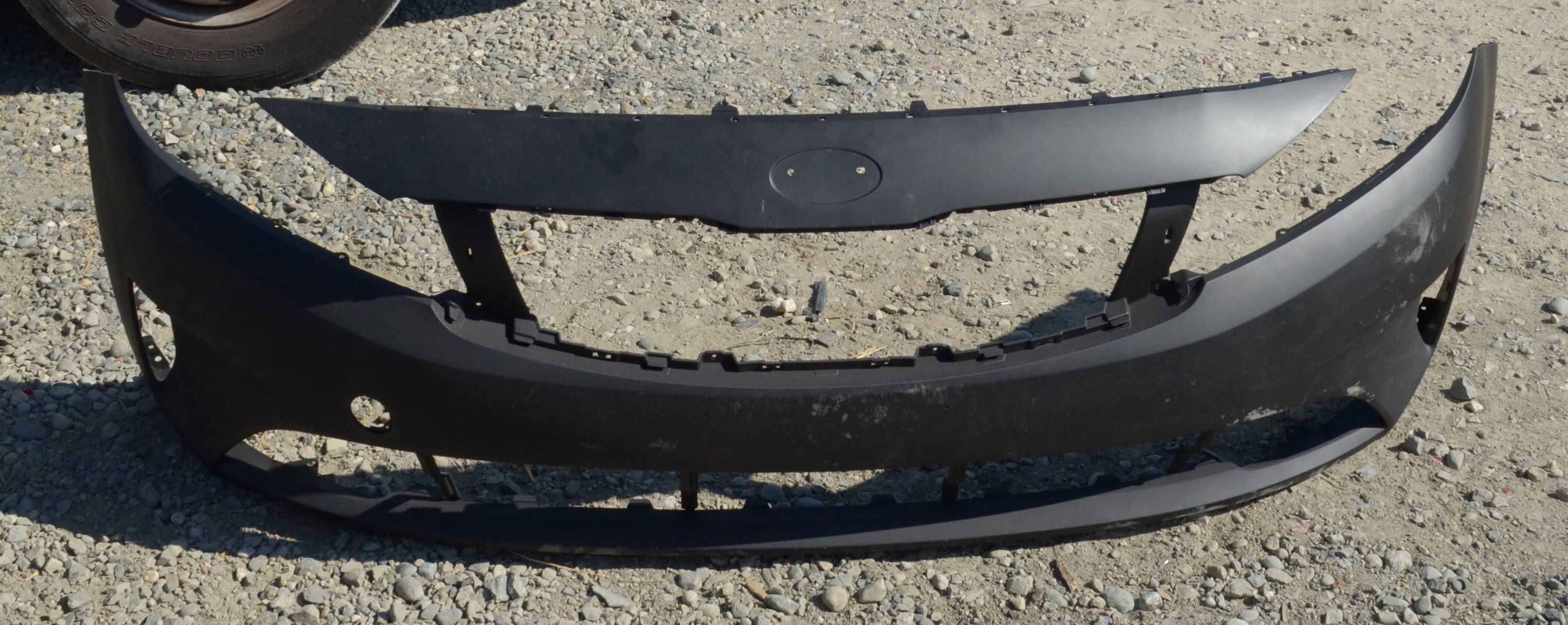 USED REF#U0139 || 2017-2018 KIA FORTE SEDAN || FRONT BUMPER COVER ONLY