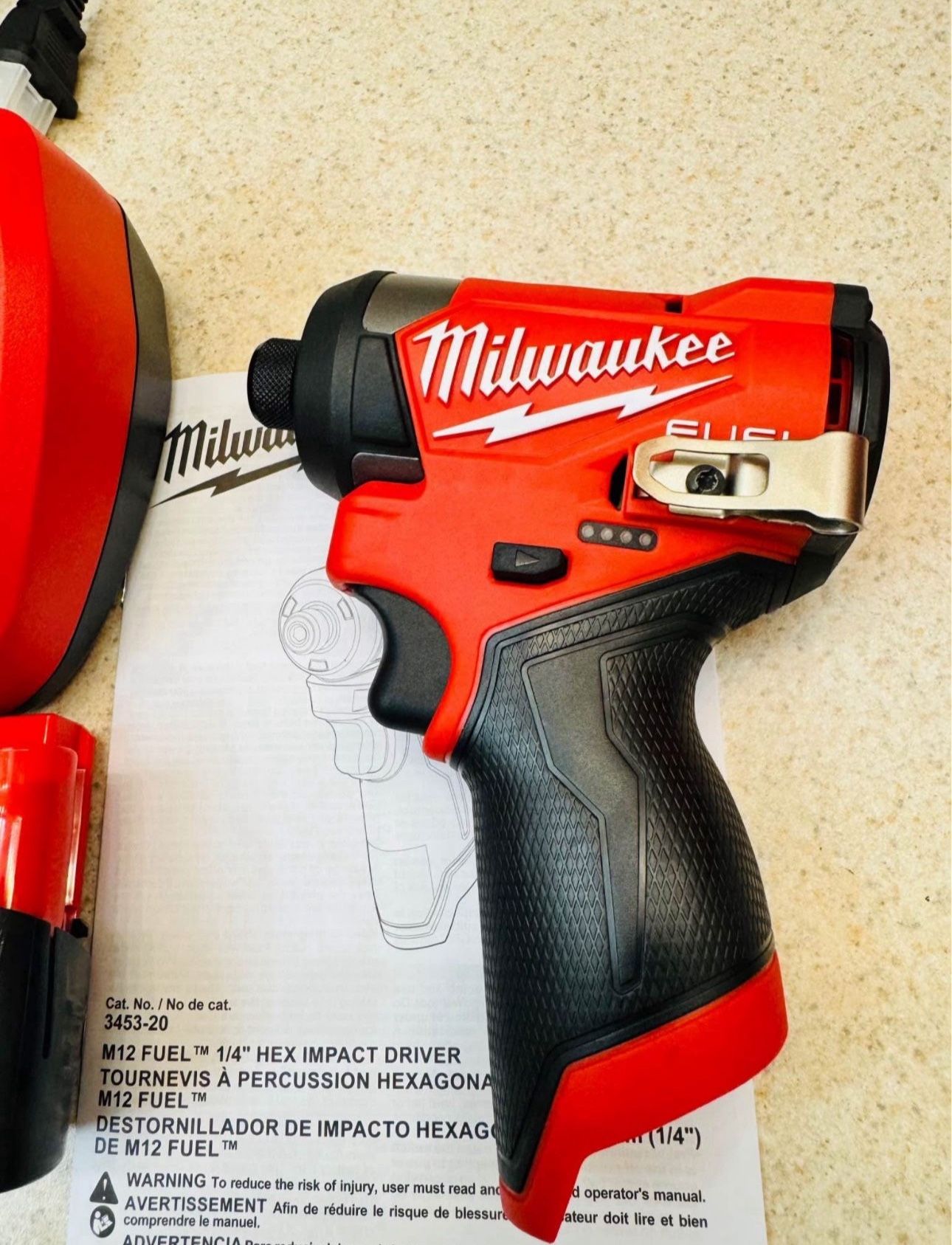 🔥 🔥 Milwaukee Fuel Impact Driver M12 M12 Milwaukee Battery