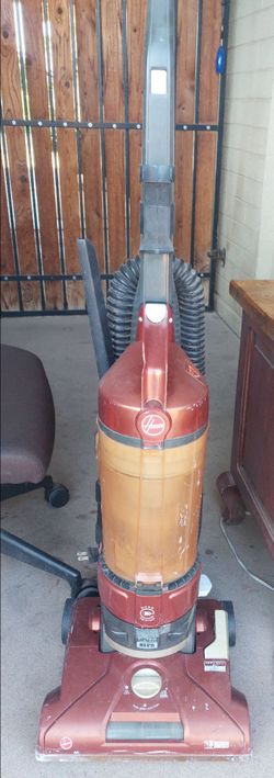 Hoover Upright Bagless Vacuum Cleaner