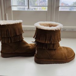 UGG Boots Girls Size 3