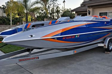 2017 Shockwave 22" Deck Boat