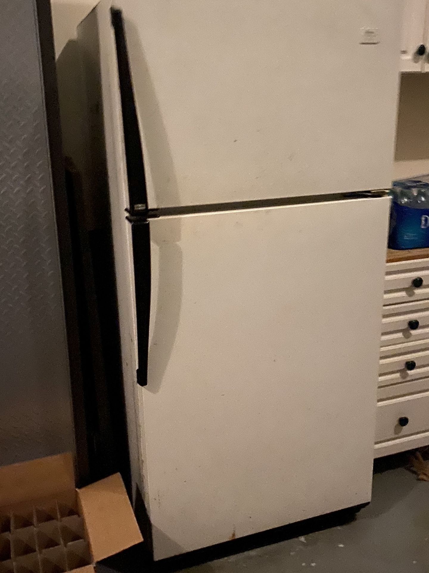 Refrigerator Freezer Works Great