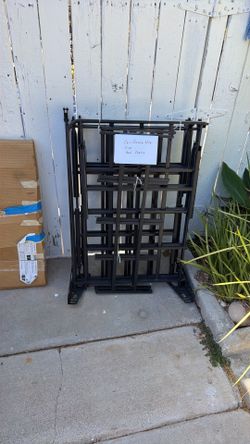 California king bed mattress frame