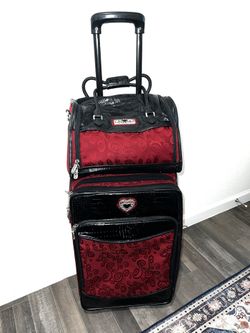 Brighton Mevelyn Red Heart Rolling Luggage Black Leather Wheeled Suitcase 22 With Cosmetic Bag for Sale in Fort Mohave AZ OfferUp