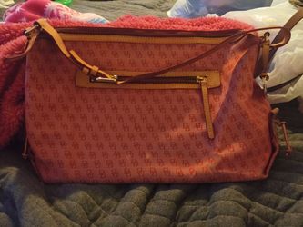 Dooney Bourke
