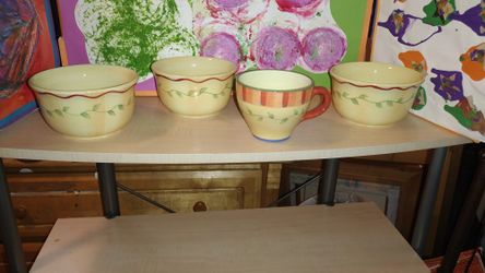 Pfaltzgraff Hand Painted Dishwasher And Microwave Safe