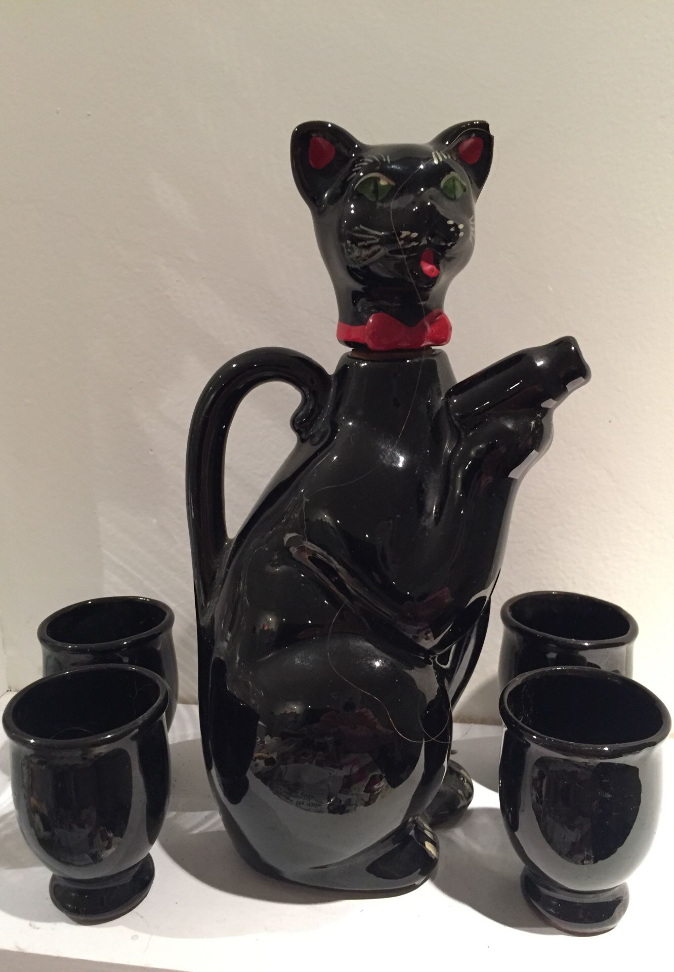 VINTAGE SHAFFORD REDWARE BLACK CAT DECANTER