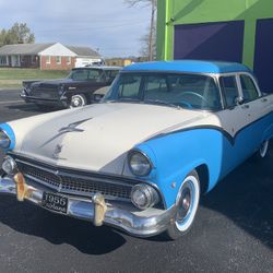 1955 Ford Fairlane