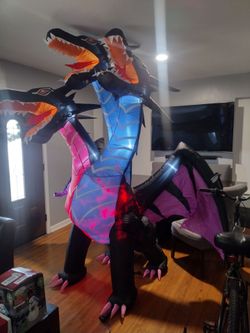 Dragon inflatable Halloween  yard decor