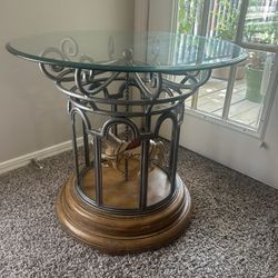 Carousel Table  