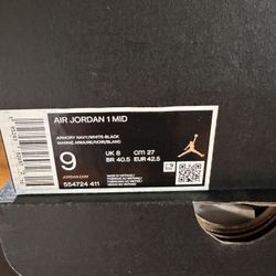 Jordan 1 Mid