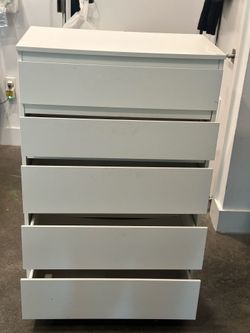 5 Drawer Chest of Drawers