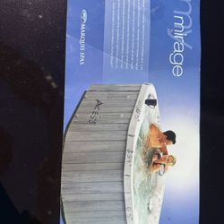 Beautiful Mirage Jacuzzi Spa For Up to 5 People