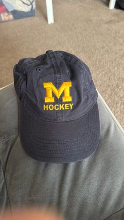 M-Hockey Michigan Hat (Umich)