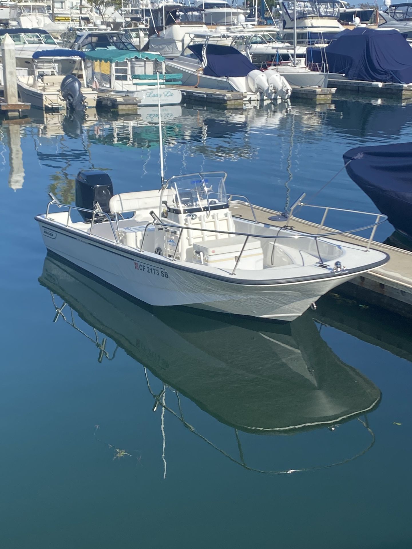 2005 Boston whaler Montauk