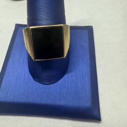 Black Stone Men’s Gold Ring 