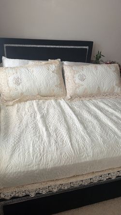 Queen bed