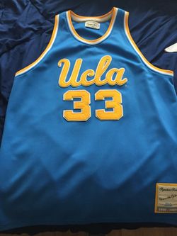Kareem Abdul jabbar Ucla jersey