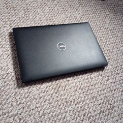 Dell Latitude 7490