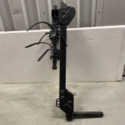 THULE Hitching Post Pro Bike Rack for 2 Bikes  Good pre-owned condition. This model is a few years old and has some signs of oxidization but still wor