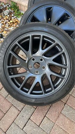 Tesla model 3 highland wheels and tires