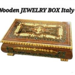 Vintage Wooden Chest Musical Jewelry Box Made in Italy with Inlaid wood design Beautiful!