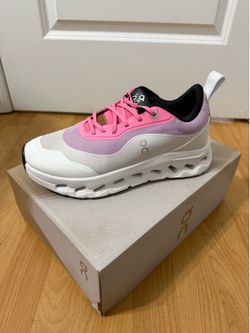 Women sneakers - ON + Loewe! $118 OBO