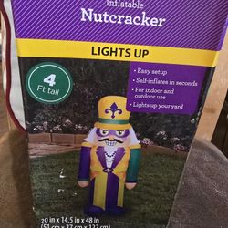 Mardi Gras Nutcracker Yard Inflatable Airblown LED Light Up 4ft Tall NIB