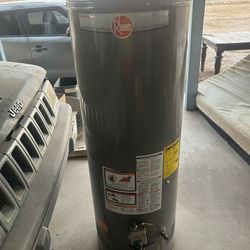 Rheem Natural Gas Water Heater 48 Gallon