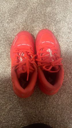 Melo basketball shoes