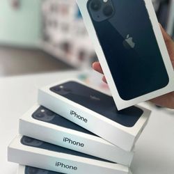 🔥 GET AN iPHONE 13 FREE WHEN YOU SWITCH! 🔥Switch to Total Wireless today and get the powerful iPhone 13 📱✨✔️ Super-fast performance✔️ Stunning came