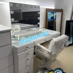 White Led Vanity Desk With Lights Mirror New Chair Stool 